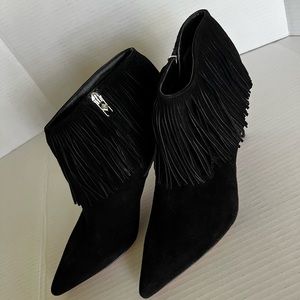 Sam Edelman fringe suede booties ✨🖤